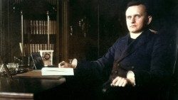 Ks. Stanislaw Streich