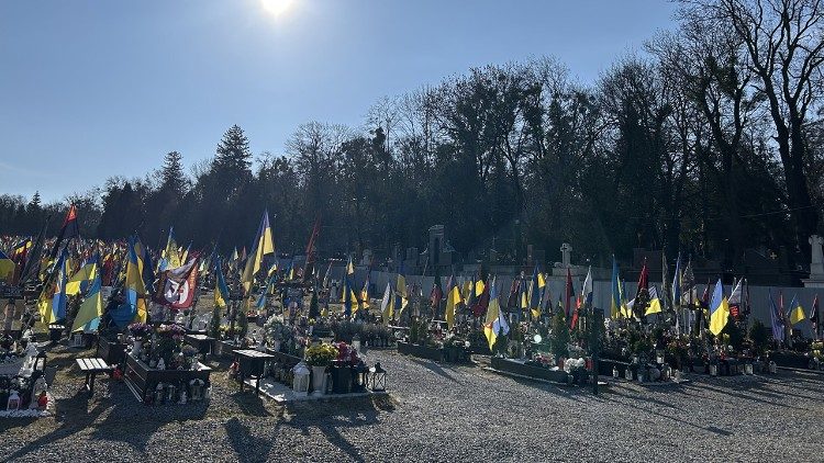 A cemetery in Ukraine - Credit Danielle Vella
