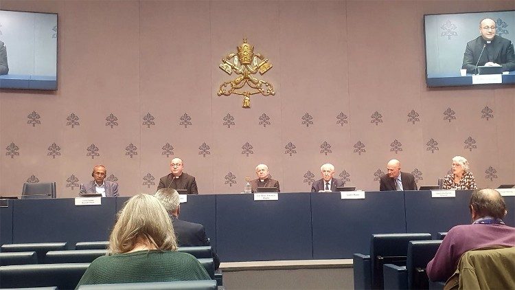 Die Pressekonferenz im Vatikan