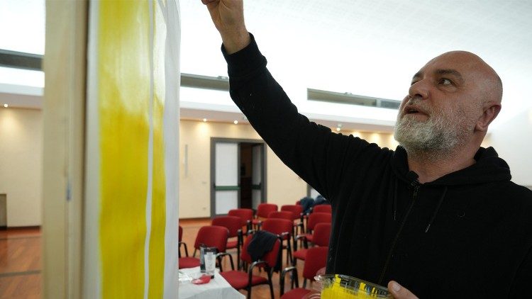 El conocido artista callejero Mauro Pallotta, alias Maupal