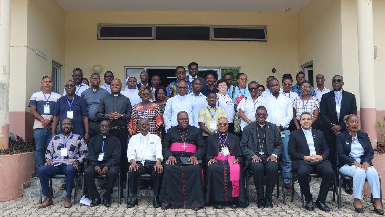 Workshop debate em Maputo (Moçambique) relatórios eficazes e eficientes sobre migrantes