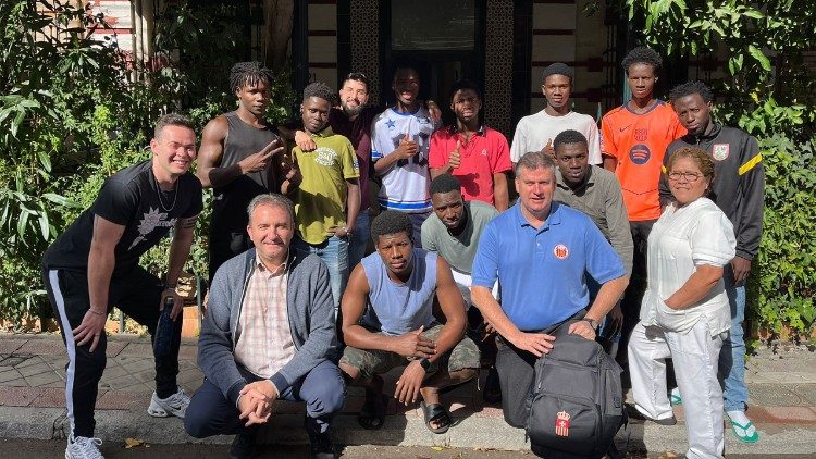 Un momento de encuentro entre los participantes en el Congreso