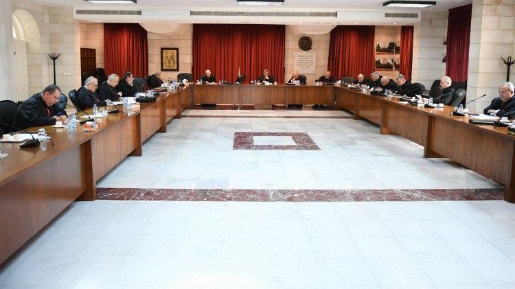 الاجتماع الشهري للمطارنة الموارنة