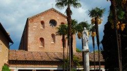  Trapistų Tre Fontane abatija, apaštalo šv. Paulius kankinystės vieta Romoje 