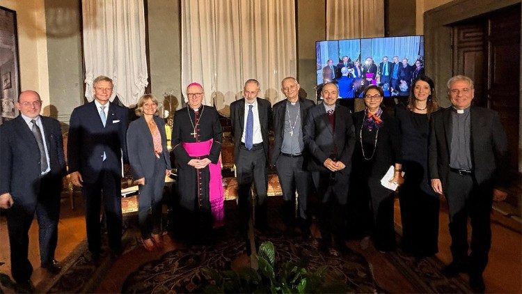 Cei e Ucei insieme all'ambasciata d'Italia presso la Santa Sede per presentare il volume "Sedici Schede per conoscere l'ebraismo"