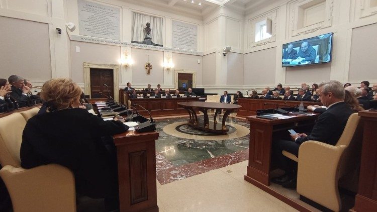 L'incontro, in Vaticano, sul tema: “Umanesimo digitale: etica e intelligenza artificiale al servizio dell'uomo”.