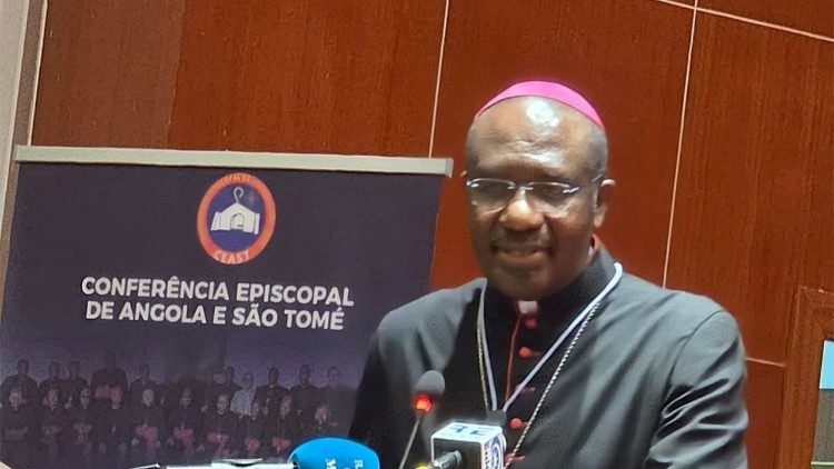 Dom José Manuel Imbamba 