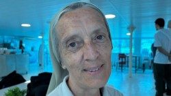 Irmã Luciane DeCesaro, das Pobres Servas da Divina Providência.