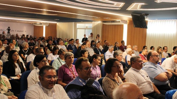 Simpósio da Igreja Católica