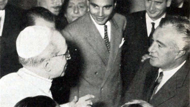 Pio XII com o  ator e diretor Vittorio De Sica.