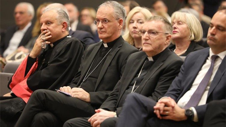 Sudionici proslave Dana Pravnoga fakulteta HKS-a