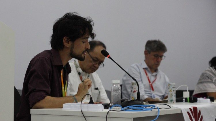 Discussão organizada pela Cáritas Internationalis na COP30