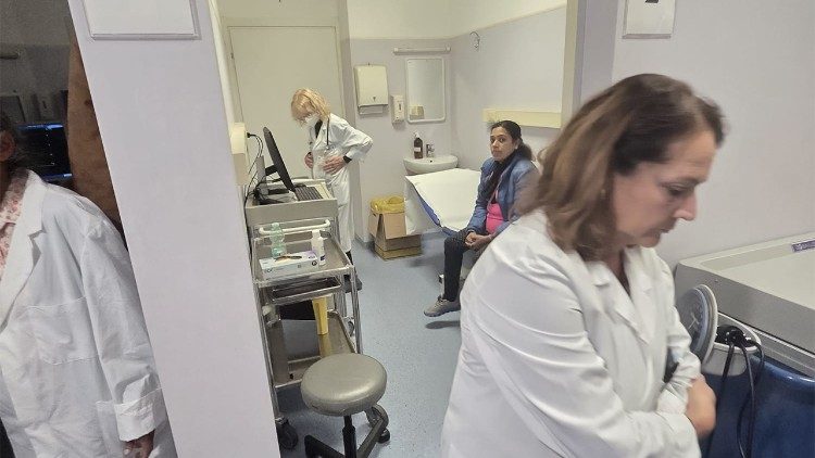 Those in need will be able to receive general and specialist medical visits, dental care, blood tests, and radiology exams