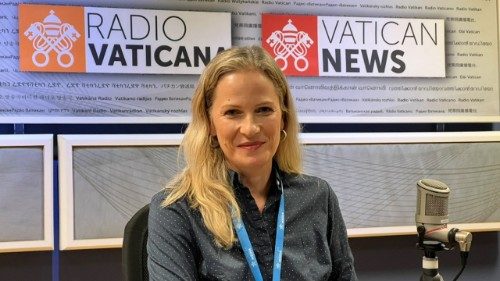 Andressa Collet, jornalista brasileira que recebeu o reconhecimento da organização italiana "Greenacoord"