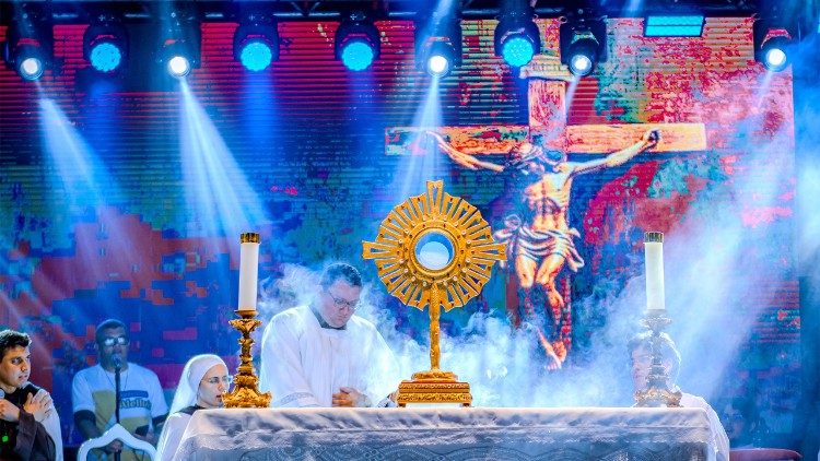 Consagração da Arquidiocese de Maceió a São Miguel Arcanjo. Foto: Carlos Wilker 