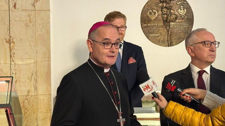 Abp Andrzej Przybylski, metropolita katowicki