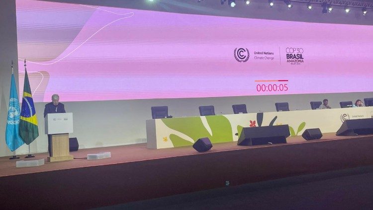 Monseñor Giambattista Diquattro, jefe adjunto de la delegación de la Santa Sede en la COP30