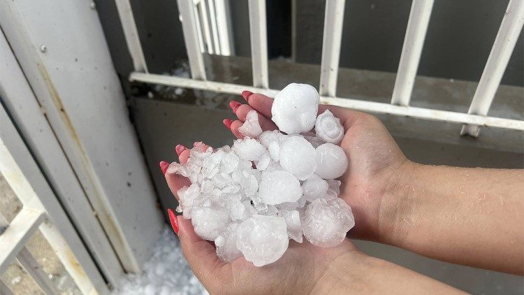 2025.11.24 temporal de granizo - Erechim - RS - Brasil - novembro 2025