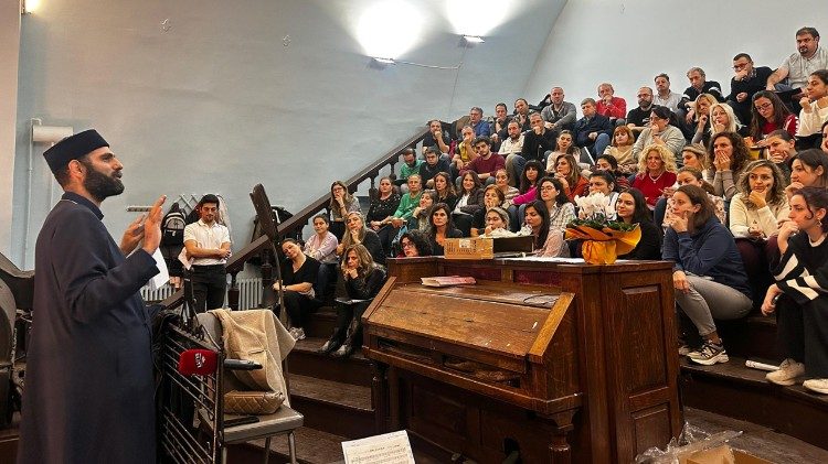 25.11.2025 Kori armen bën prova për vizitën e Atit të Shenjtë në Turqi.