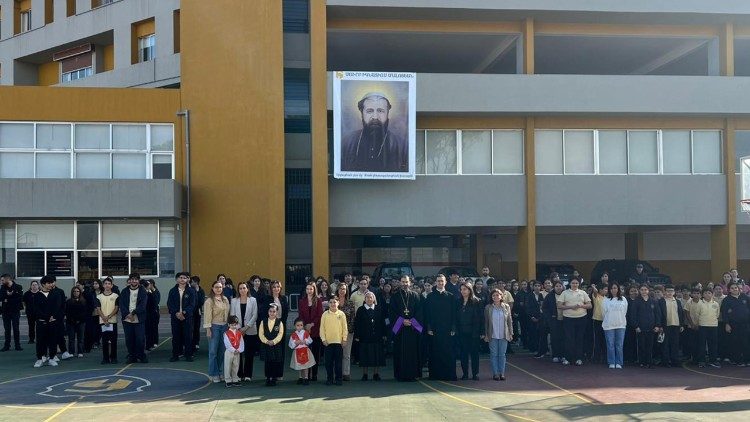 Սուրբ Իգնատիոս Մալոյեանին նուիրուած օր «Սրբոց Հրիփսիմեանց» Վարժարանին մէջ