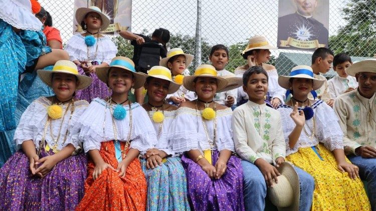 Celebrando los 100 años de creación del Vicariato del Darién