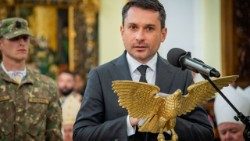 Secretarul de stat pentru culte Ciprian Olinici la funeraliile cardinalului Lucian Mureșan