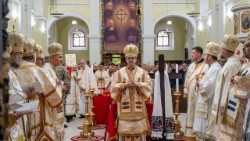 Румынскі Грэка-Каталіцкі епіскапат падчас пахавання кардынала Лучыяна Мурэшана