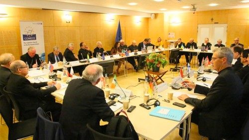 Un momento dell'assemblea autunnale dei vescovi della Comece, a Bruxellex dall'1 al 3 ottobre. Foto Comece