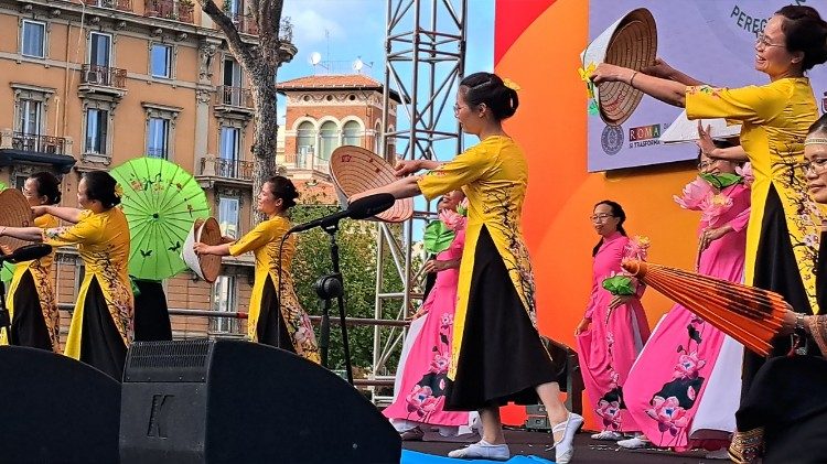 2025.10.05 Festa dei Popoli Giubileo Migranti e missionari 