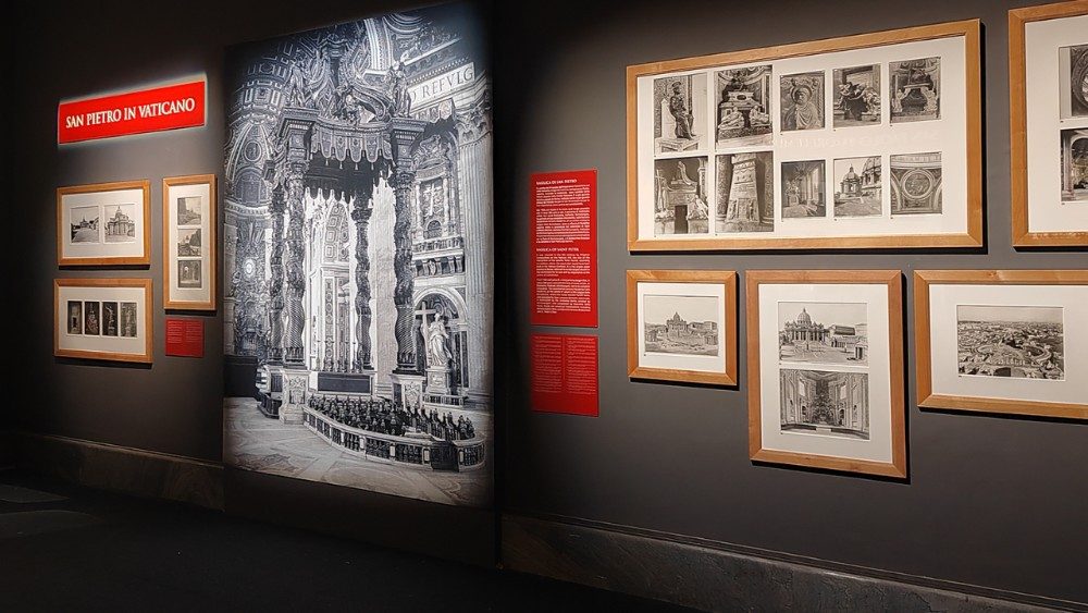 L'allestimento della mostra ai Musei Vaticani