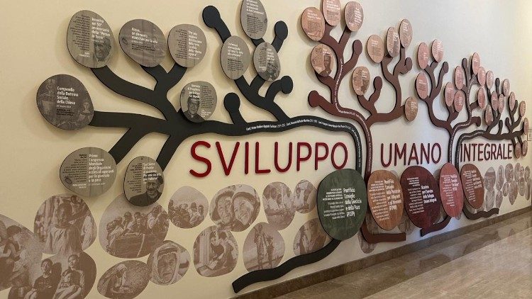 Papa amemteua katibu Msaidizi wa Baraz ala Kipapa la Maendeleo Fungamani ya Binadamu