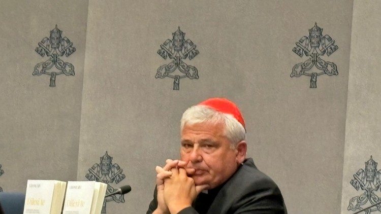 Il cardinale Konrad Krajewski