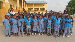 Các học sinh trường Đức Maria ở Nampula, Mozambique