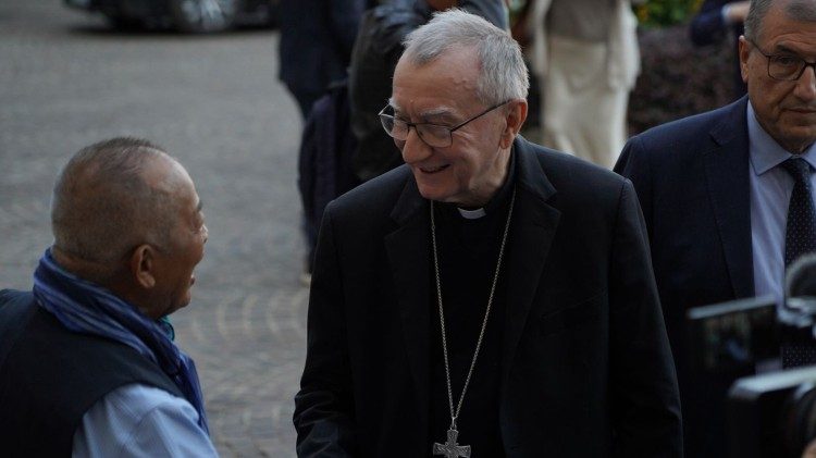 Kard. P. Parolinas Popiežiškajame Urbono universitete 2025 10 10