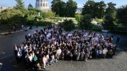 2025.10.11 Papa Leone XIV incontro dicastero per la comunicazione