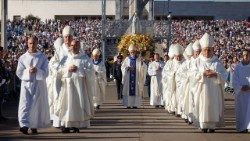Arcebispo da Beira (Moçambique), Dom Claudio Dalla Zuanna, no Santuário de Fátima
