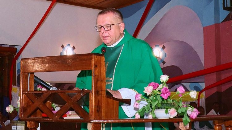 Padre Wojciech Adamu Mhifadhi mkuu wa Kituo cha Kitaifa cha Hija