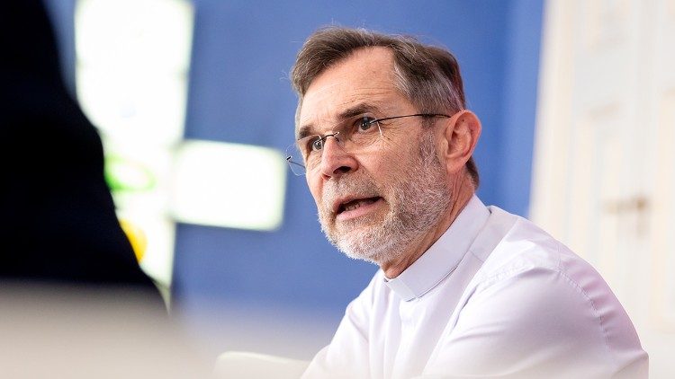 Josef Grünwidl Grunwidl ist der künftige Erzbischof von Wien