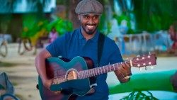 Carlos Manuel Tavares Lopes, "Romeu di Lourdis"