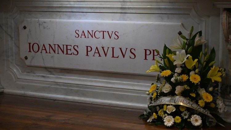 2025.10.17 tomba Giovanni Paolo II