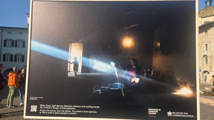 Una delle fotografie  di "Open Doors"