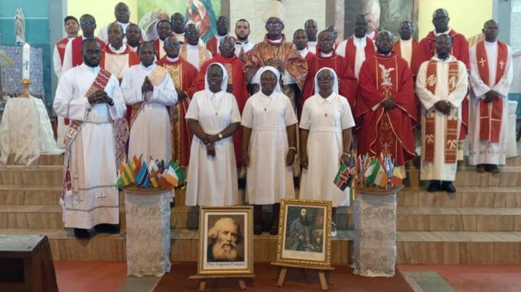 La Société des Missions Africaines (Sma) et l’Institut des Sœurs de Notre-Dame des Apôtres (Nda) ont ouvert en Côte d’Ivoire le triple jubilé de leurs familles religieuses.