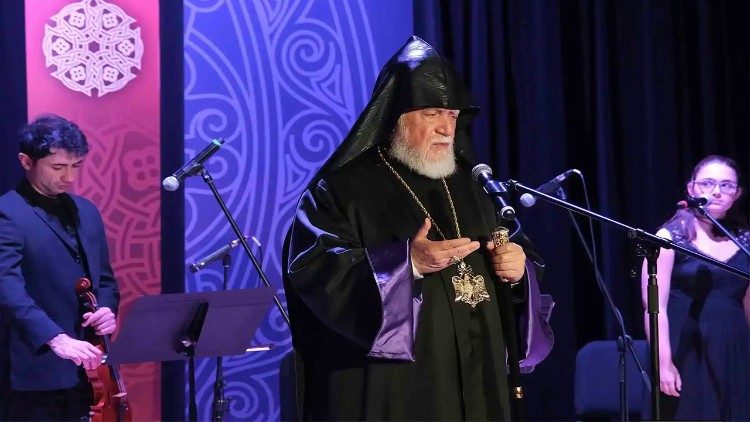 Արամ Ա Վեհափառ Հայրապետը