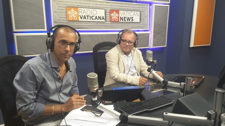 O secretário de Cultura e Turismo de Jequié, Domingos Ailton, durante entrevista na Rádio Vaticano - Vatican News