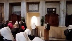 Před hrobem papeže Františka dnes, v úterý 21. října 2025