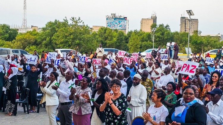 Paz é fundamental para o desenvolvimento, e a sua construção depende de todos ...