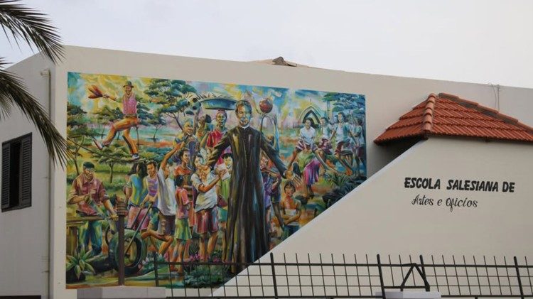 Cabo Verde - Escola Salesiana, no Mindelo, cria novas salas de aula
