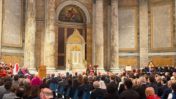 Juma la Kuombea Umoja wa Wakristo linalonogeshwa na kauli mbiu: “Mwili mmoja, na Roho mmoja, kama na mlivyoitwa katika tumaini moja la wito wenu.” Efe 4:4. 