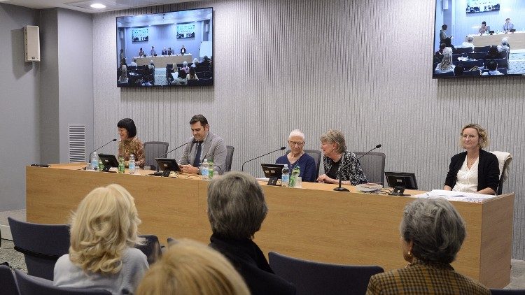 Un momento del encuentro (crédito: Katarzyna Artymiak)