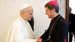 Monsignor Vitalii Kryvytskyi incontra Papa Leone